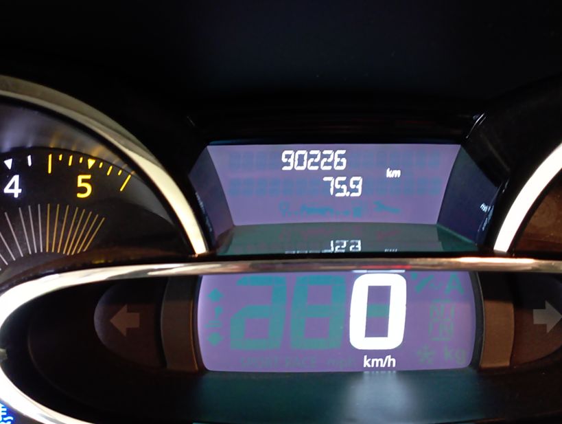 RENAULT CLIO IV ESTATE BUSINESS 2014 - Photo n°27