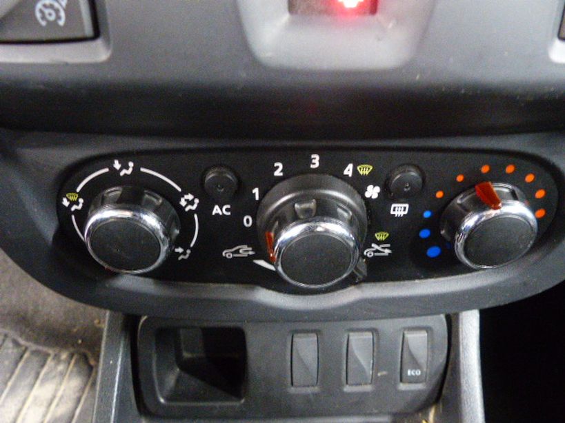 DACIA DUSTER 2013 - Photo n°25