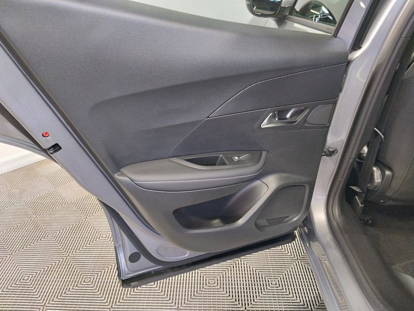 PEUGEOT 2008 2025 - Photo n°11