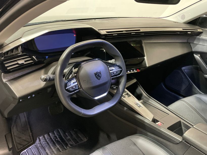 PEUGEOT 308 2023 - Photo n°12