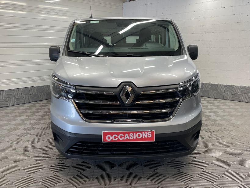 RENAULT TRAFIC 2022 - Photo n°2