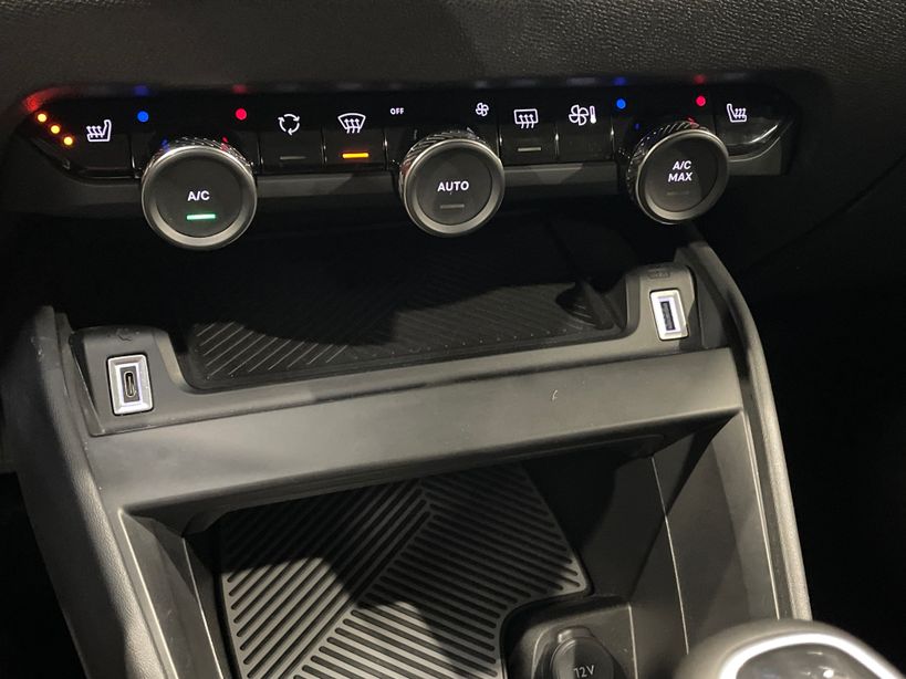 CITROEN C4 2022 - Photo n°17