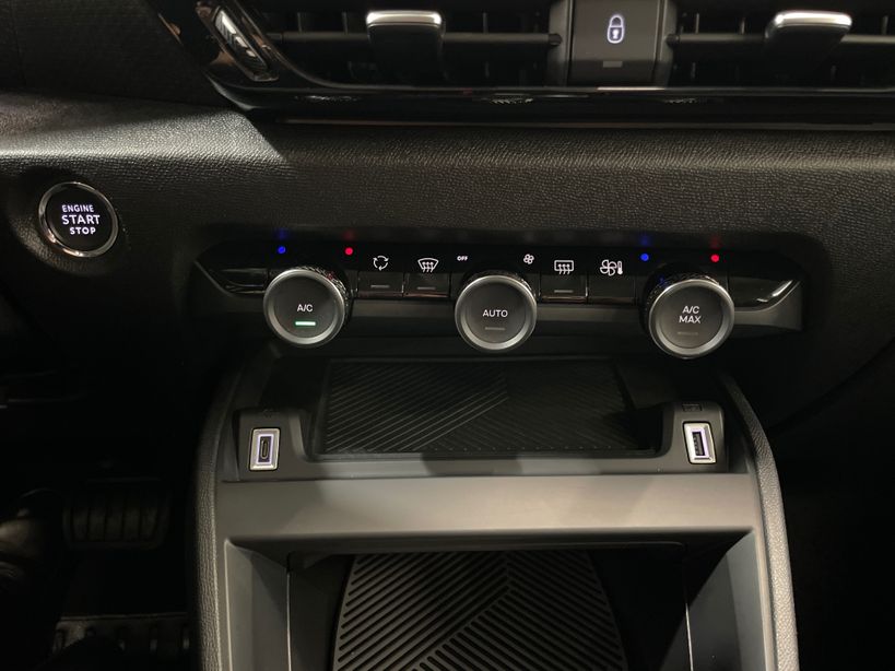 CITROEN C4 X 2023 - Photo n°19