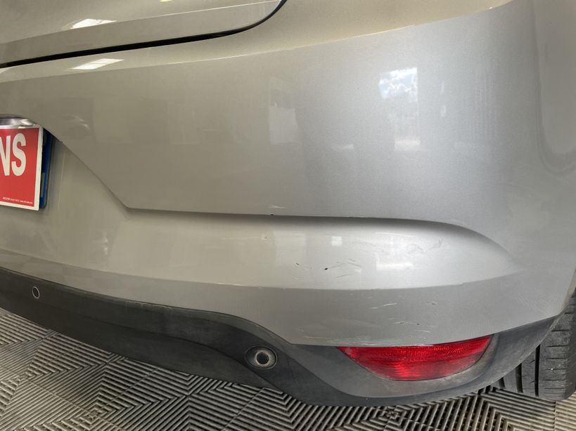 RENAULT MEGANE IV BERLINE BUSINESS 2020 - Photo n°1