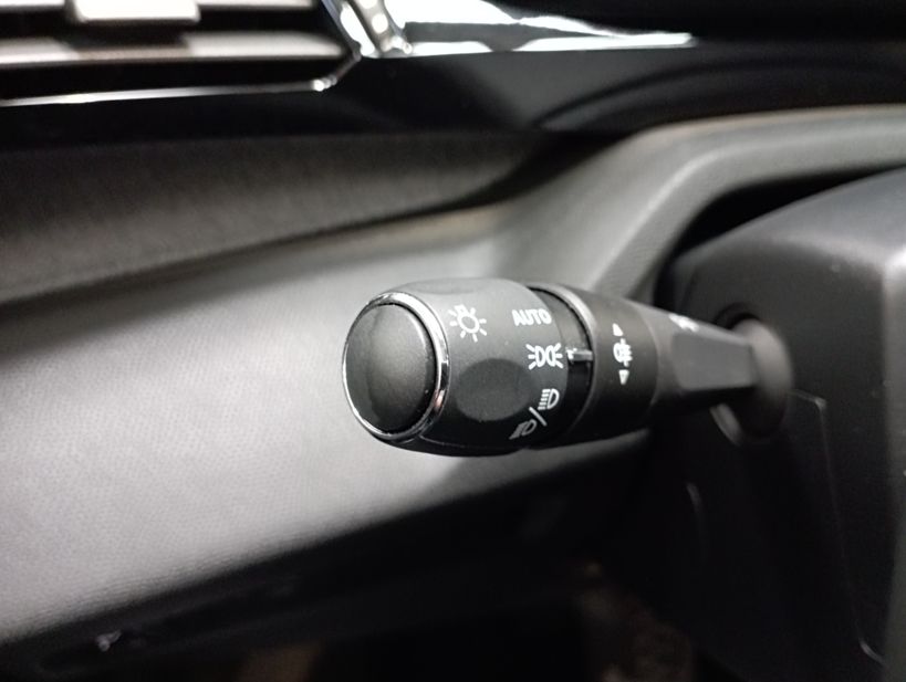 PEUGEOT 308 2024 - Photo n°32