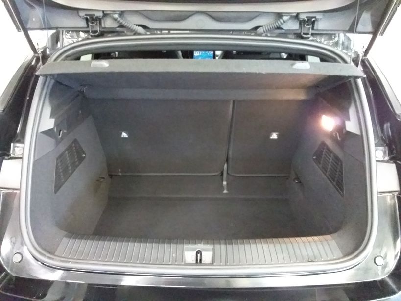 RENAULT MEGANE E TECH 2022 - Photo n°10