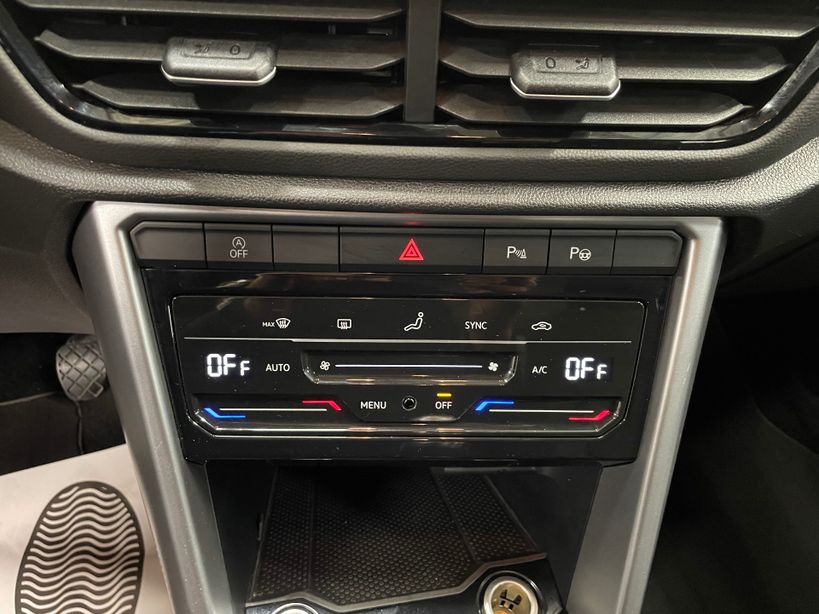 VOLKSWAGEN T ROC 2023 - Photo n°30