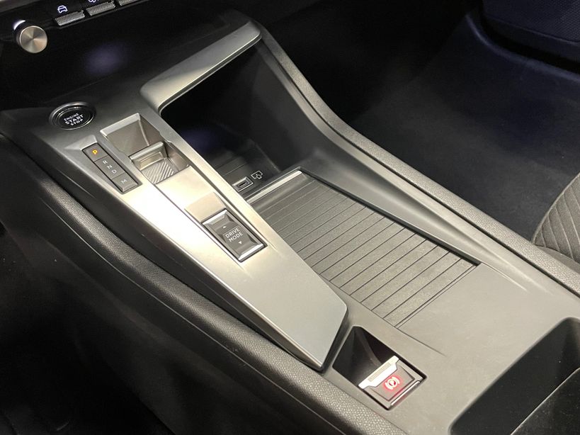 PEUGEOT 308 SW 2022 - Photo n°20