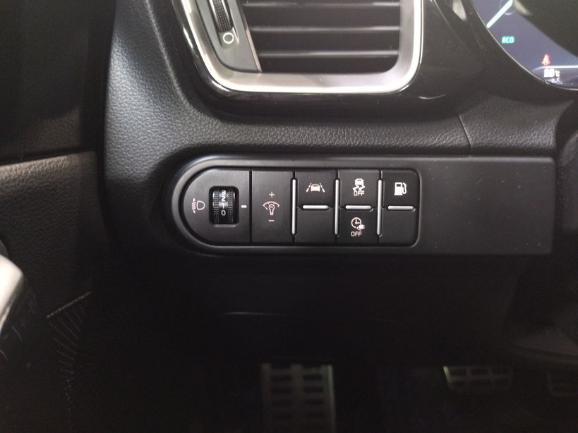KIA XCEED HYBRIDE RECHARGEABLE 2021 - Photo n°27