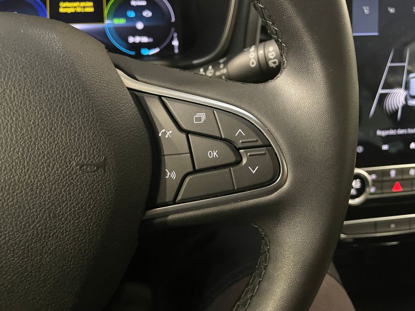 RENAULT MEGANE IV ESTATE 2022 - Photo n°34