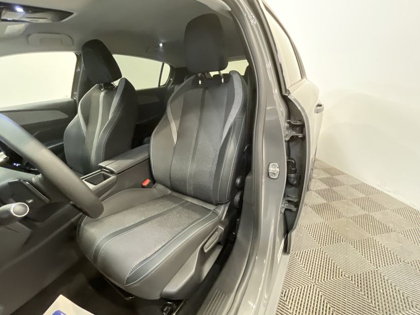 PEUGEOT 308 2024 - Photo n°9