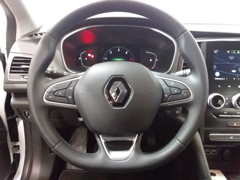 RENAULT MEGANE IV BERLINE 2023 - Photo n°22