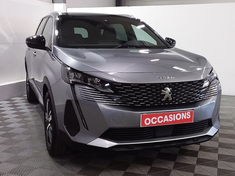 PEUGEOT 5008 2023 - Photo n°3