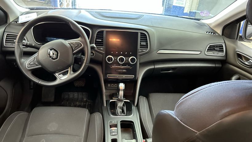 RENAULT MEGANE IV ESTATE 2021 - Photo n°11