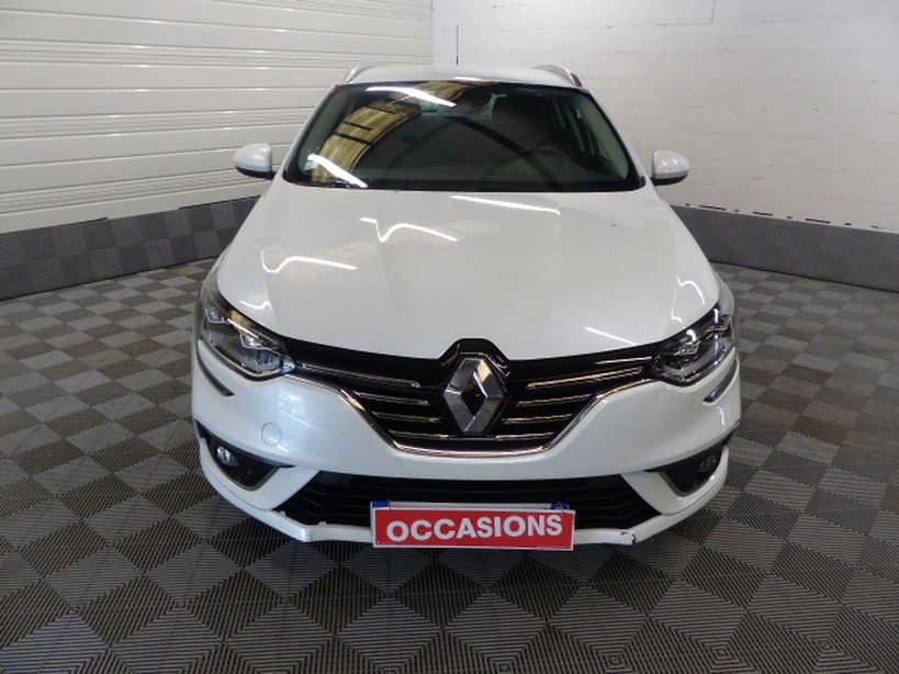 RENAULT MEGANE IV ESTATE 2017 - Photo n°2