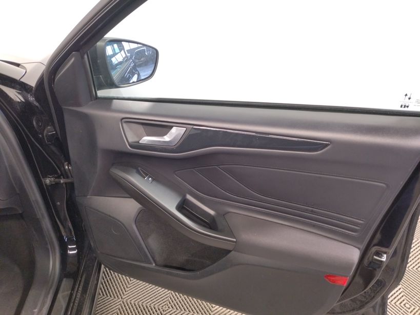 FORD FOCUS 2020 - Photo n°7