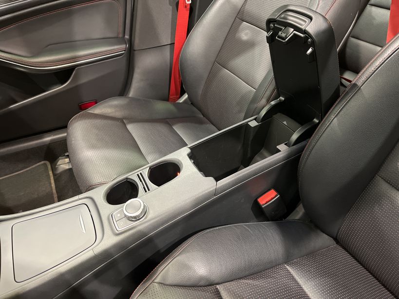 MERCEDES CLASSE CLA 2015 - Photo n°20