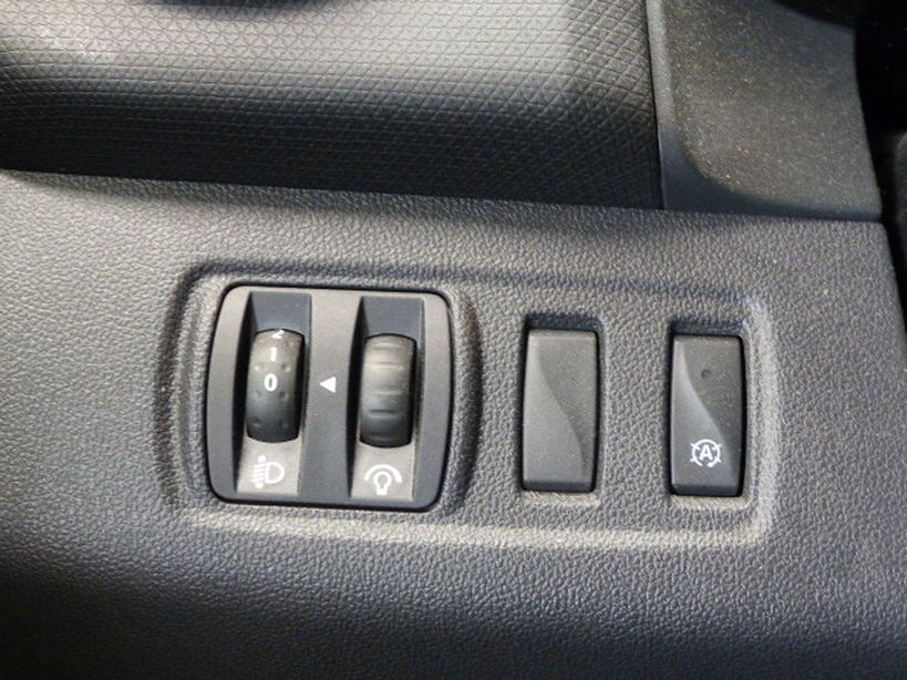 RENAULT CLIO IV BUSINESS 2019 - Photo n°11