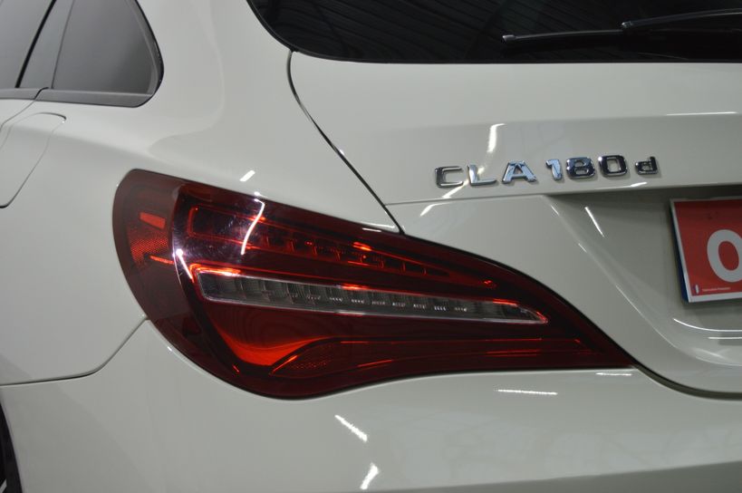 MERCEDES CLASSE CLA SHOOTING BRAKE 2017 - Photo n°7