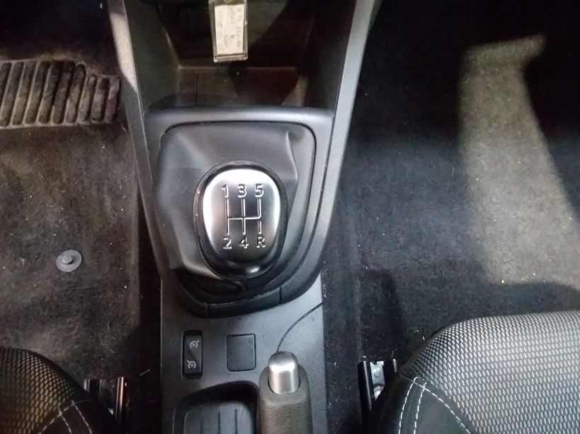 RENAULT CLIO IV SOCIETE 2019 - Photo n°24
