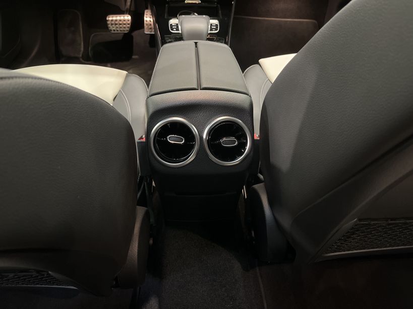 MERCEDES CLASSE A 2019 - Photo n°40