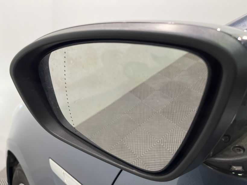 RENAULT MEGANE IV ESTATE 2020 - Photo n°45