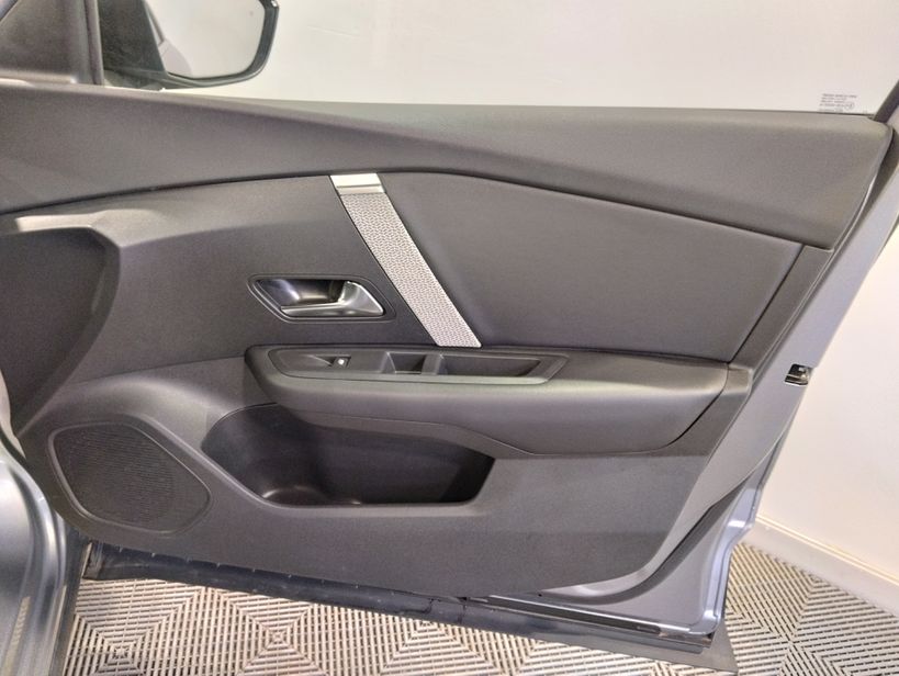 CITROEN C4 X 2023 - Photo n°20