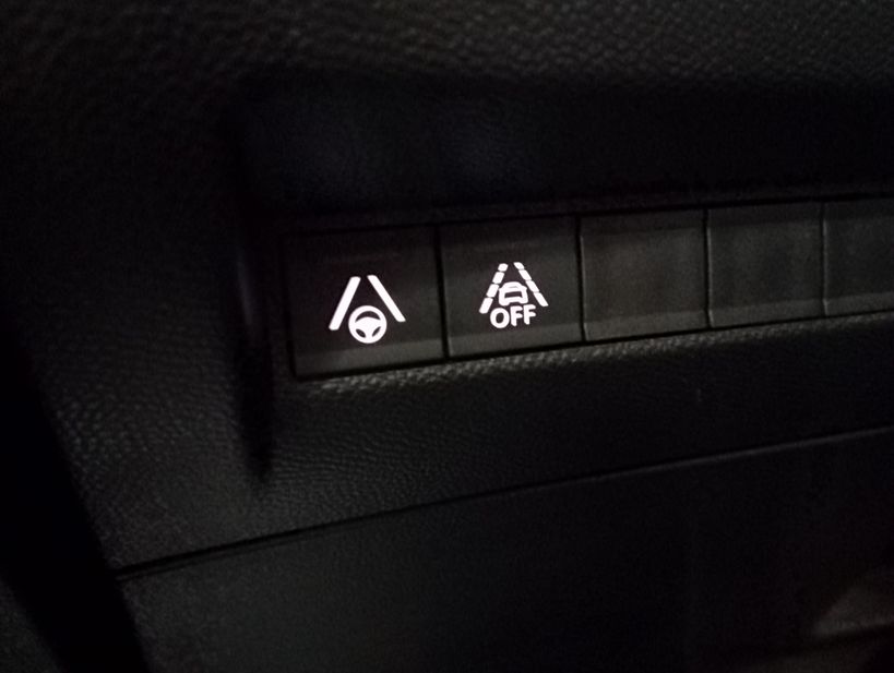 PEUGEOT 2008 2020 - Photo n°34