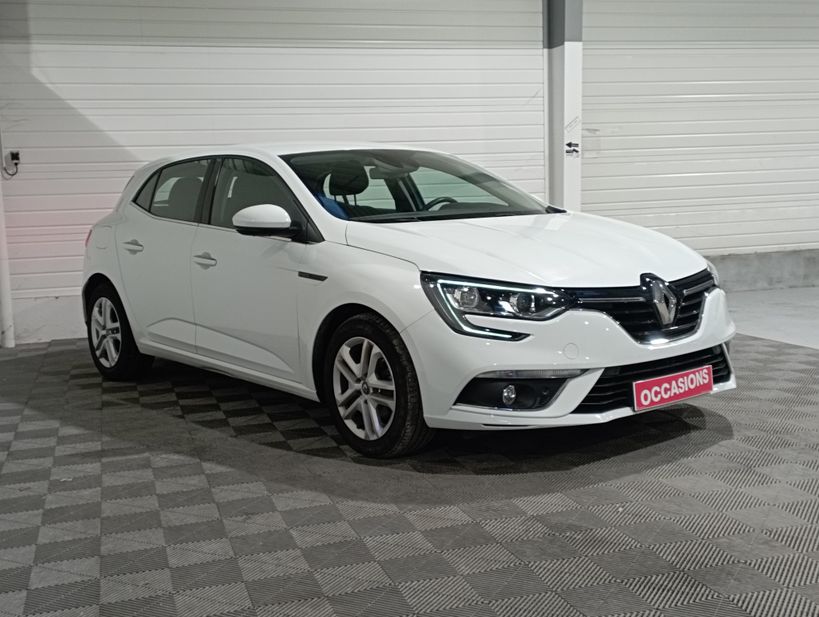 RENAULT MEGANE IV BERLINE BUSINESS 2020 - Photo n°3