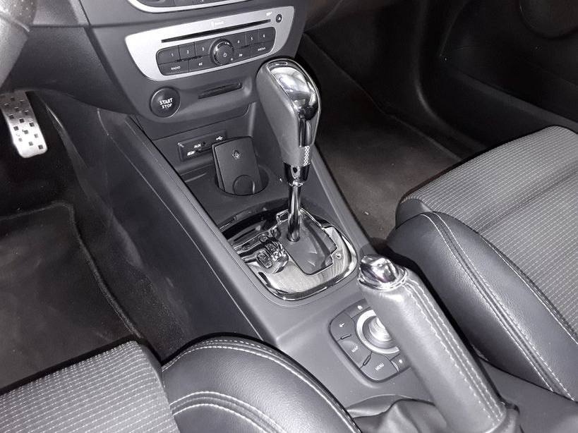RENAULT MEGANE III COUPE 2015 - Photo n°15