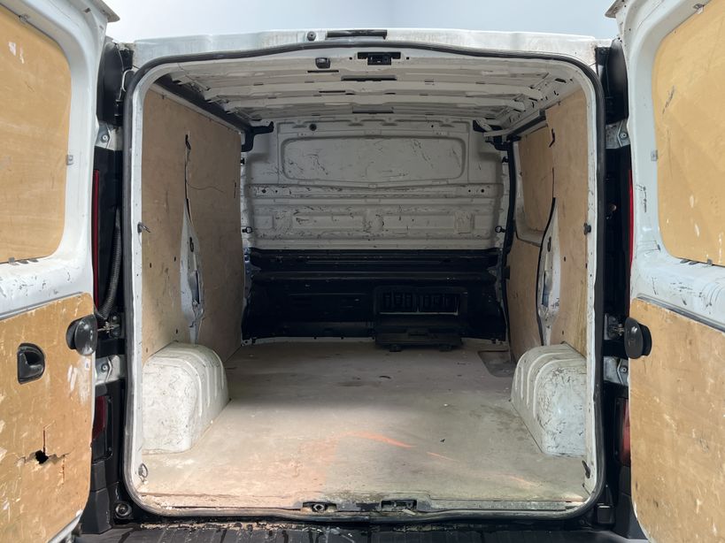 RENAULT TRAFIC FOURGON 2019 - Photo n°38