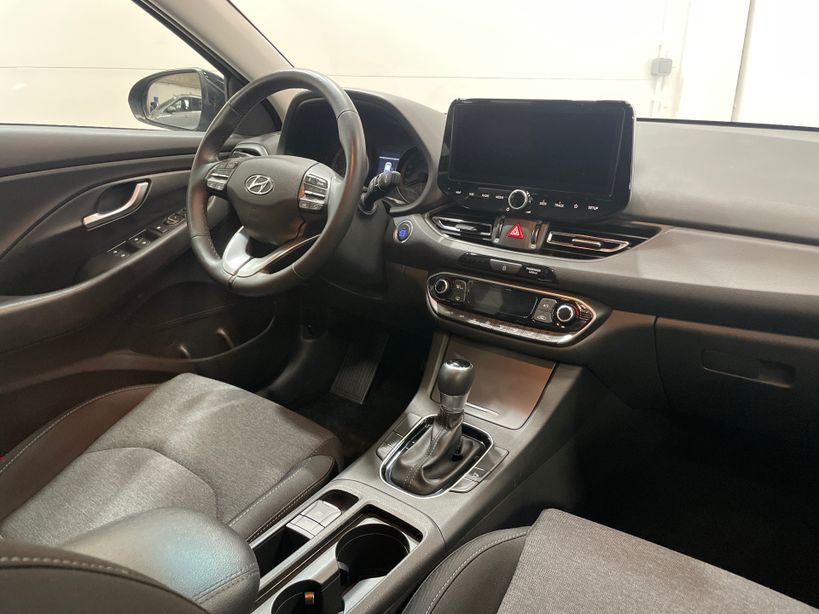HYUNDAI i30 2024 - Photo n°9