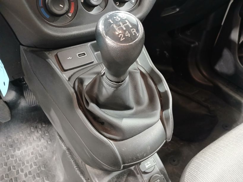 FIAT DOBLO CARGO 2020 - Photo n°17