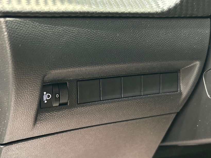 PEUGEOT 208 2024 - Photo n°31