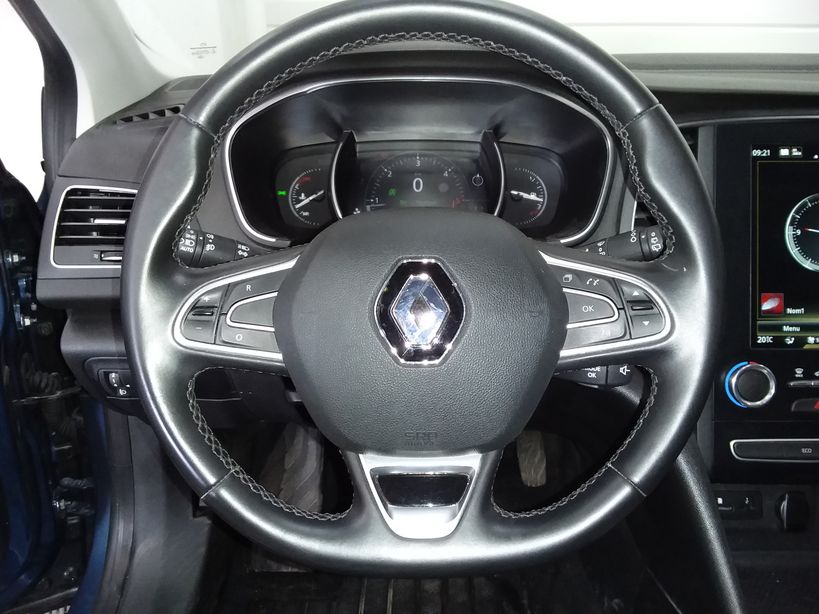 RENAULT MEGANE IV BERLINE 2018 - Photo n°13