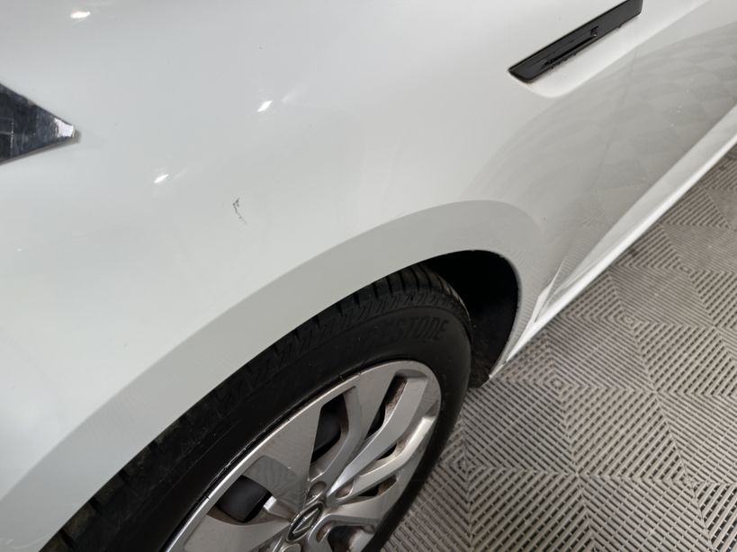 RENAULT MEGANE IV ESTATE 2017 - Photo n°20