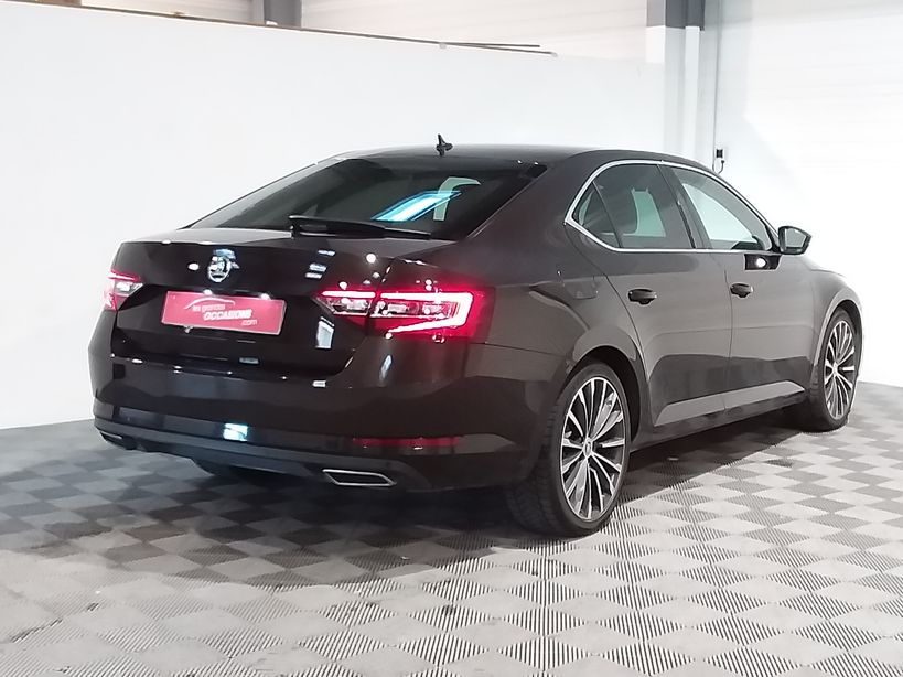 SKODA SUPERB 2017 - Photo n°3