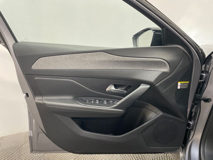 PEUGEOT 308 2023 - Photo n°35