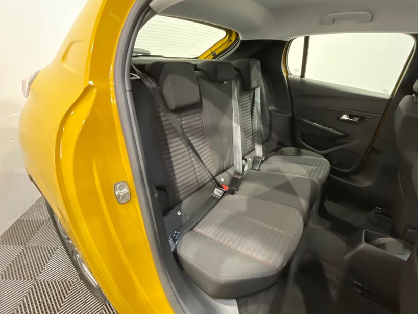 PEUGEOT 208 2022 - Photo n°38
