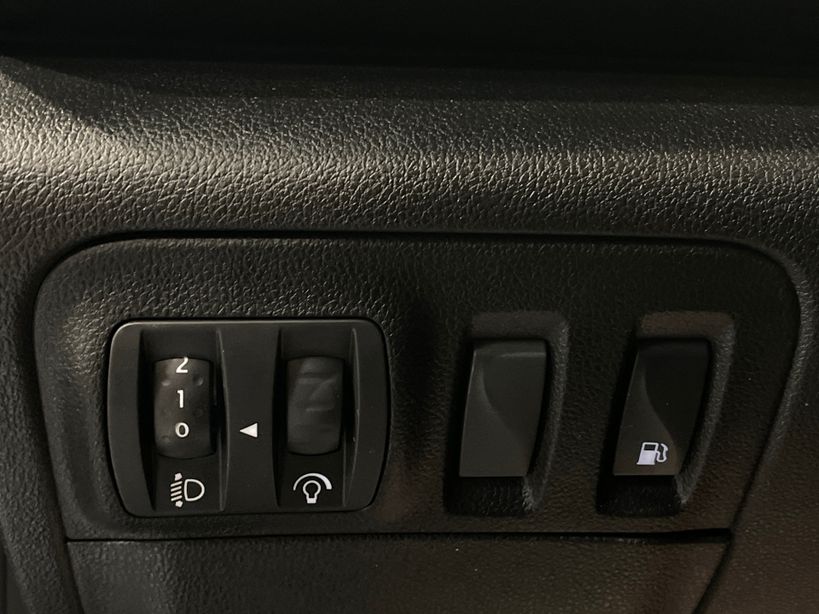 RENAULT MEGANE IV BERLINE 2021 - Photo n°33