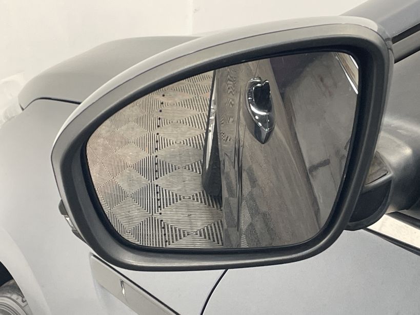 RENAULT MEGANE IV BERLINE 2021 - Photo n°34