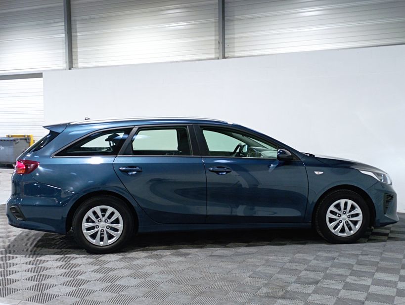 KIA CEED SW 2020 - Photo n°10