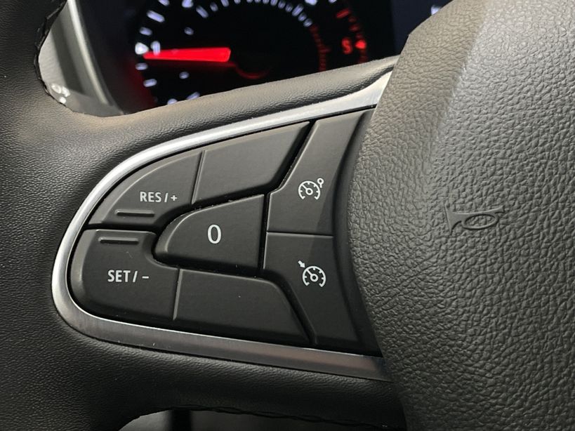 RENAULT MEGANE IV BERLINE 2022 - Photo n°26