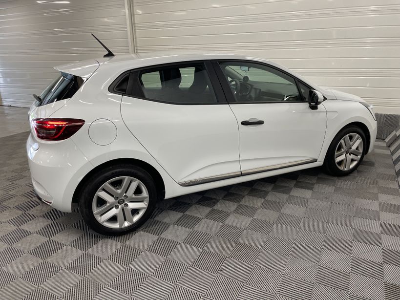 RENAULT CLIO V 2021 - Photo n°5