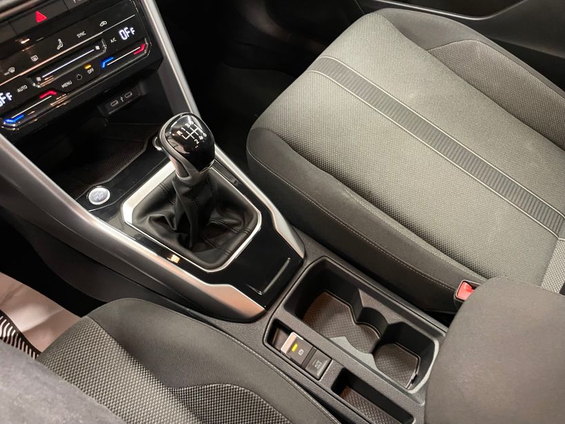 VOLKSWAGEN T ROC 2023 - Photo n°28
