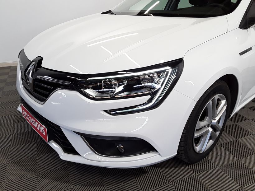 RENAULT MEGANE IV BERLINE BUSINESS 2019 - Photo n°3