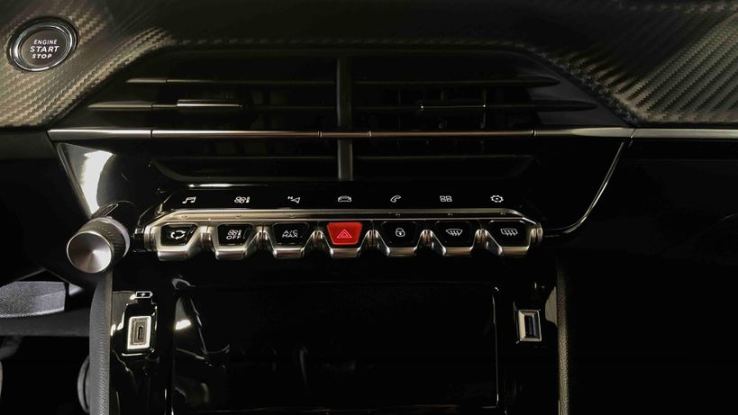PEUGEOT 2008 2023 - Photo n°16