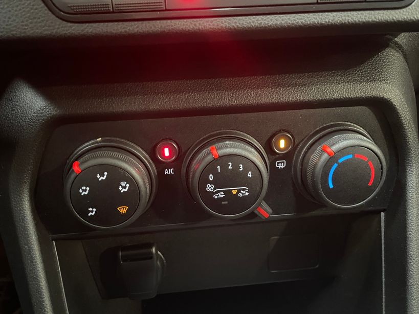 DACIA SANDERO 2022 - Photo n°17