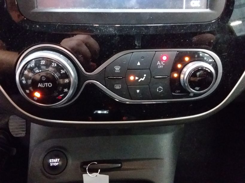 RENAULT CAPTUR 2018 - Photo n°22