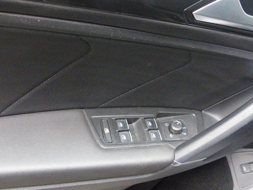 VOLKSWAGEN TIGUAN 2018 - Photo n°11